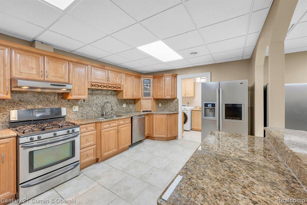 6248 Whitefield Street, Dearborn Heights, MI 48127 — Photo 37
