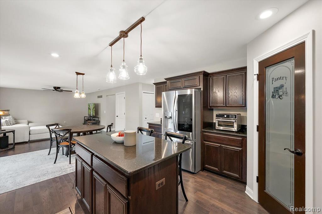 22716 Stephens Street, Saint Clair Shores, MI 48080 — Photo 32