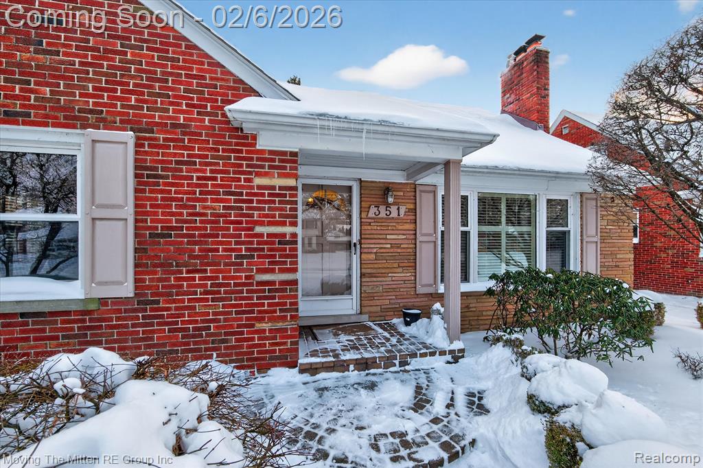 351 Ridgemont Road, Grosse Pointe Farms, MI 48236 — Photo 2