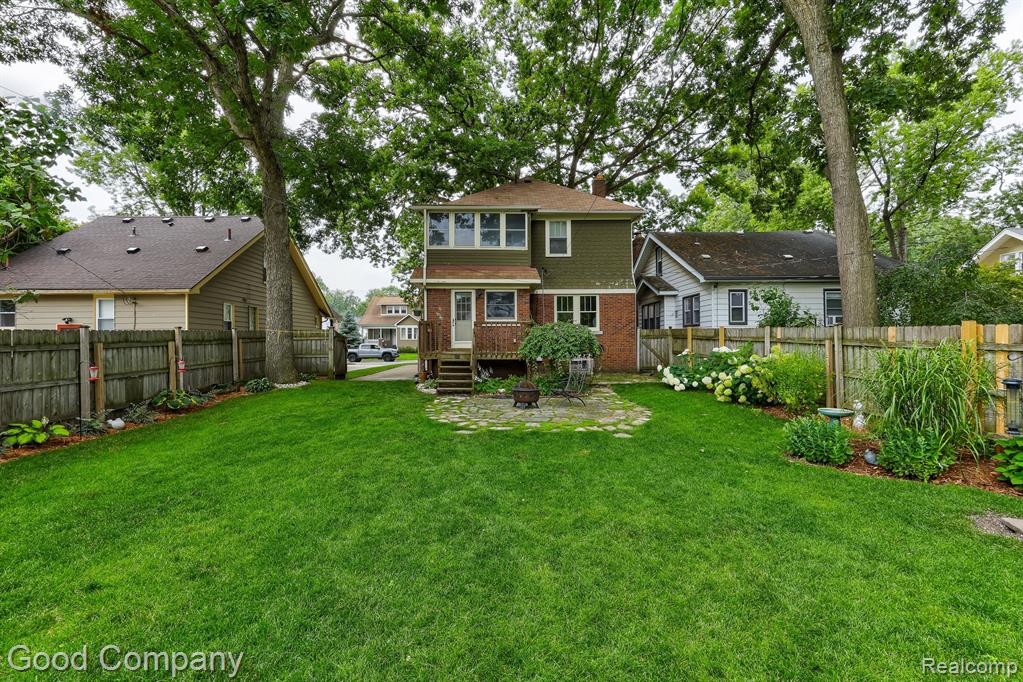 714 W HAZELHURST Street, Ferndale, MI 48220 — Photo 38