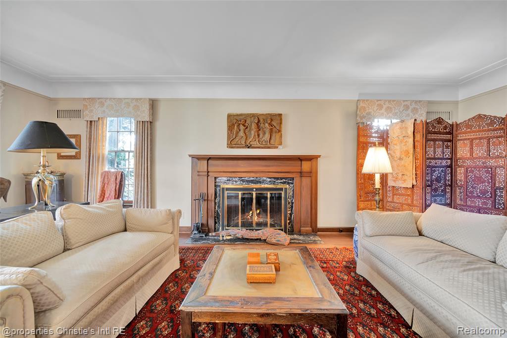 19635 Shrewsbury Road, Detroit, MI 48221 — Photo 7