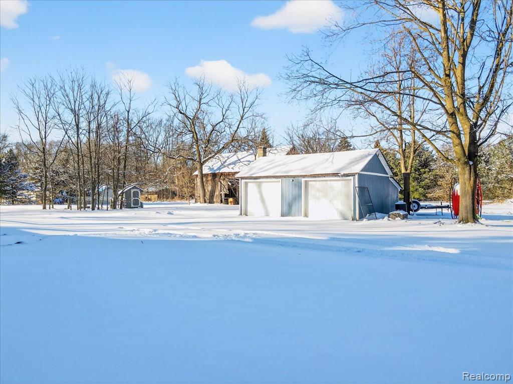 930 S Hadley Road, Ortonville, MI 48462 — Photo 49
