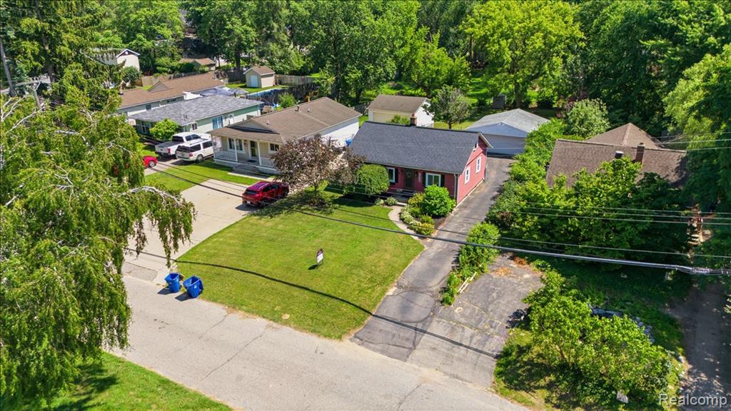4035 Island Park Drive, Waterford, MI 48329 — Photo 36