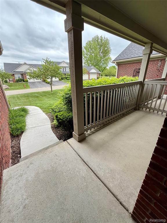 6438 Club Court W, Grand Blanc, MI 48439 — Photo 3