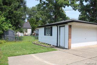 456 W OTIS Avenue, Hazel Park, MI 48030 — Photo 31