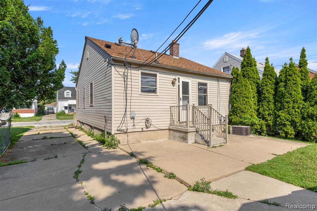4632 Chovin Street, Dearborn, MI 48126 — Photo 29