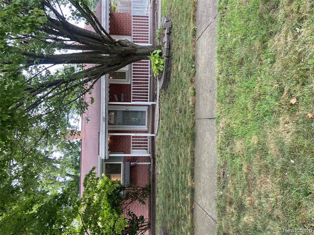 35691 Fairchild Street, Westland, MI 48186