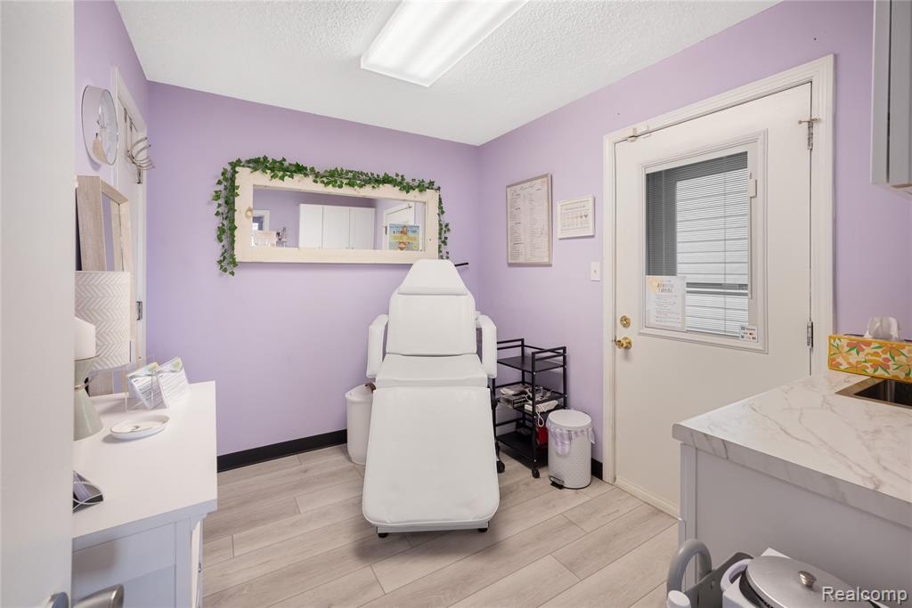 4680 Dixie Highway, Waterford, MI — Photo 21