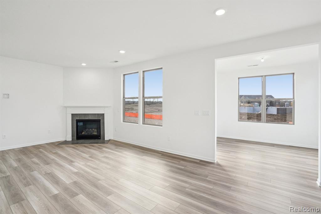 807 Kelpie Drive, Ann Arbor, MI 48108 — Photo 4
