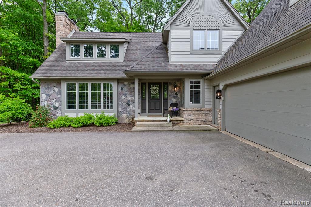 8268 Pine Lake Drive, Davisburg, MI 48350 — Photo 8