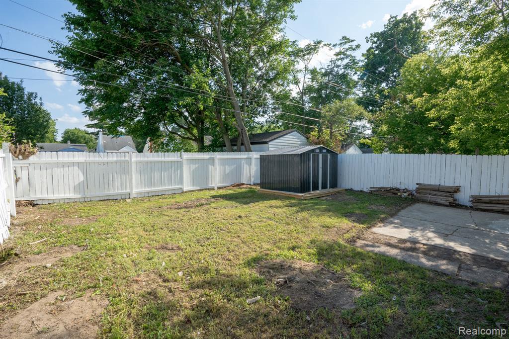 8726 Ford Avenue, Warren, MI 48089 — Photo 40