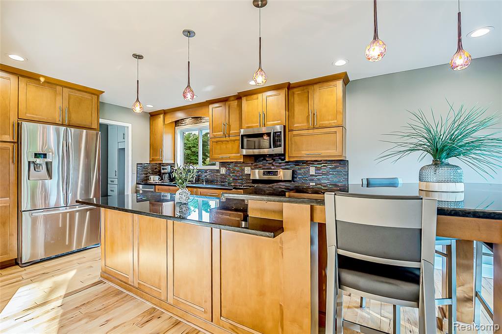 25823 Carriage Lane, South Lyon, MI 48178 — Photo 15