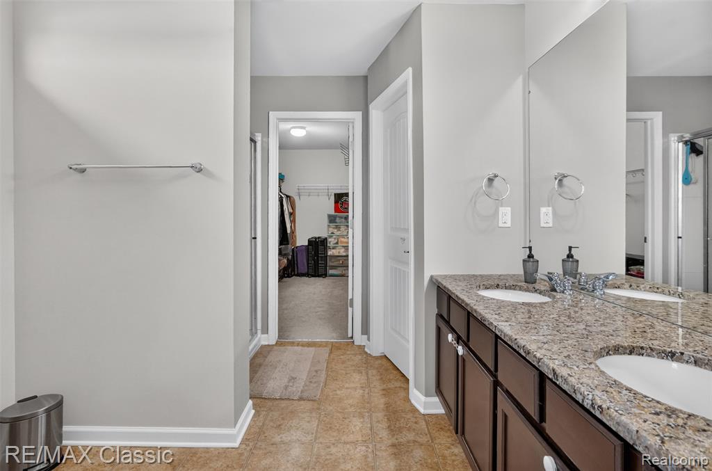 29949 Macintosh Lane, New Hudson, MI 48165 — Photo 19
