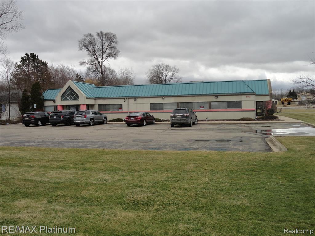 6015 W Pierson Road, Flushing, MI 48433 — Photo 5