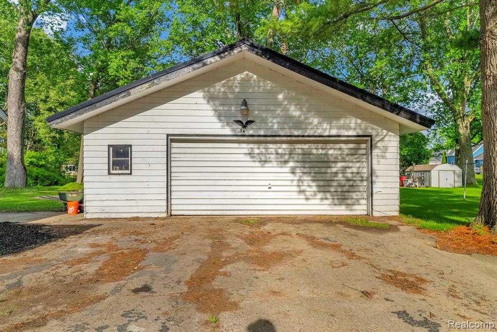 34 Pack Street, Croswell, MI 48422 — Photo 34