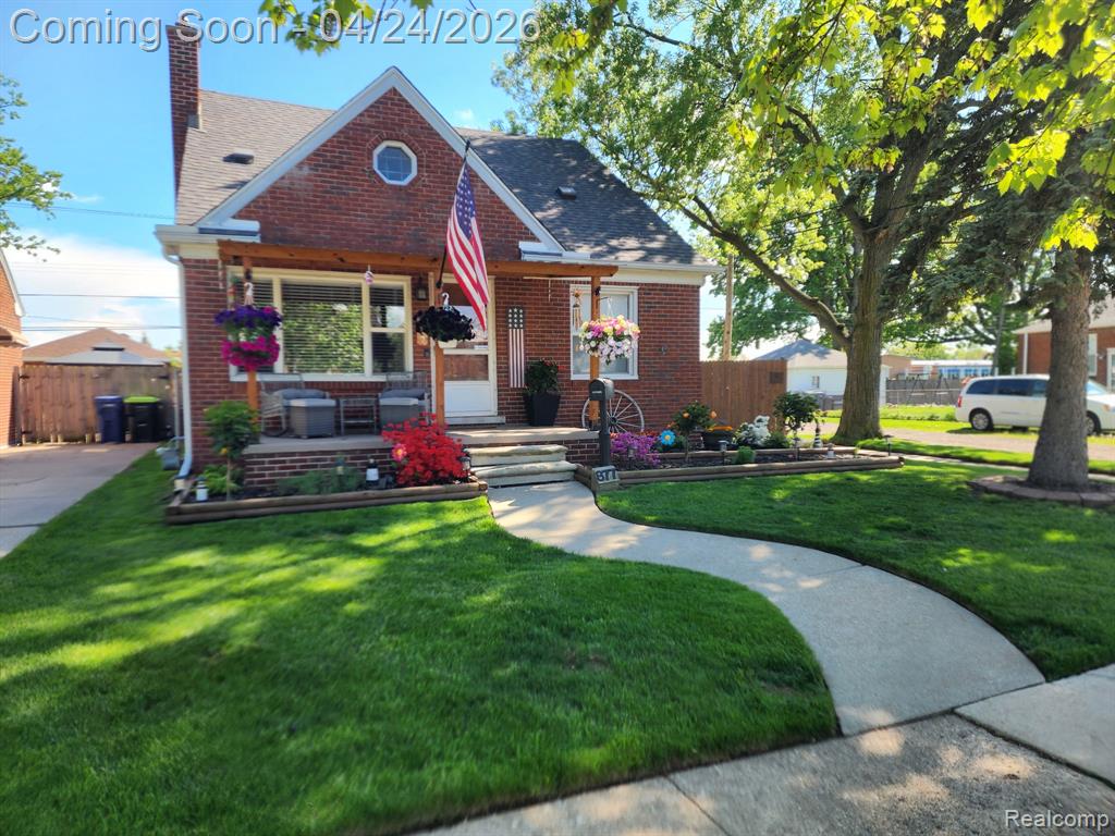 877 Moran Avenue, Lincoln Park, MI 48146 — front exterior