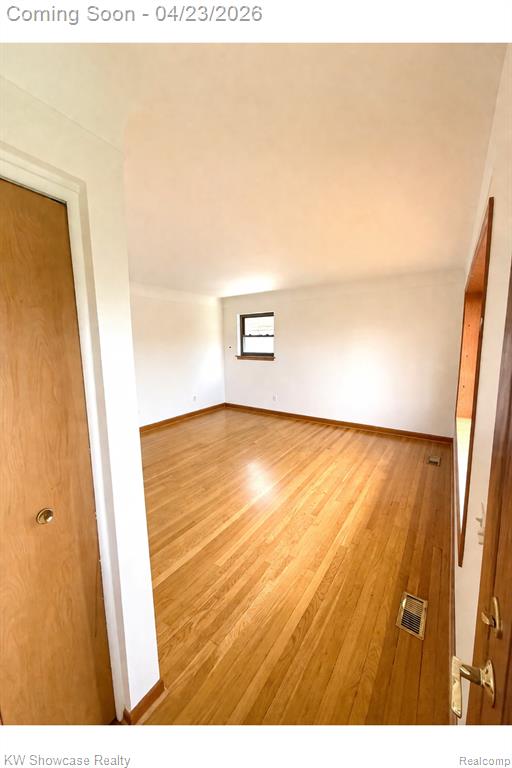 6206 Berwyn Street, Dearborn Heights, MI 48127 — Photo 5