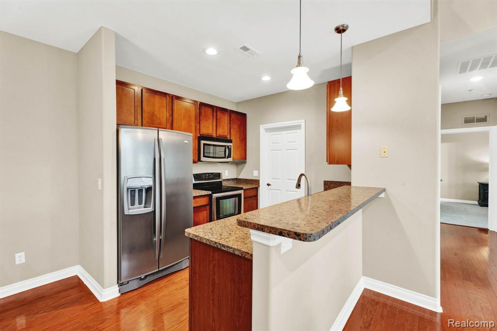 48888 Amanda Lane, Shelby Twp, MI 48317 — Photo 11