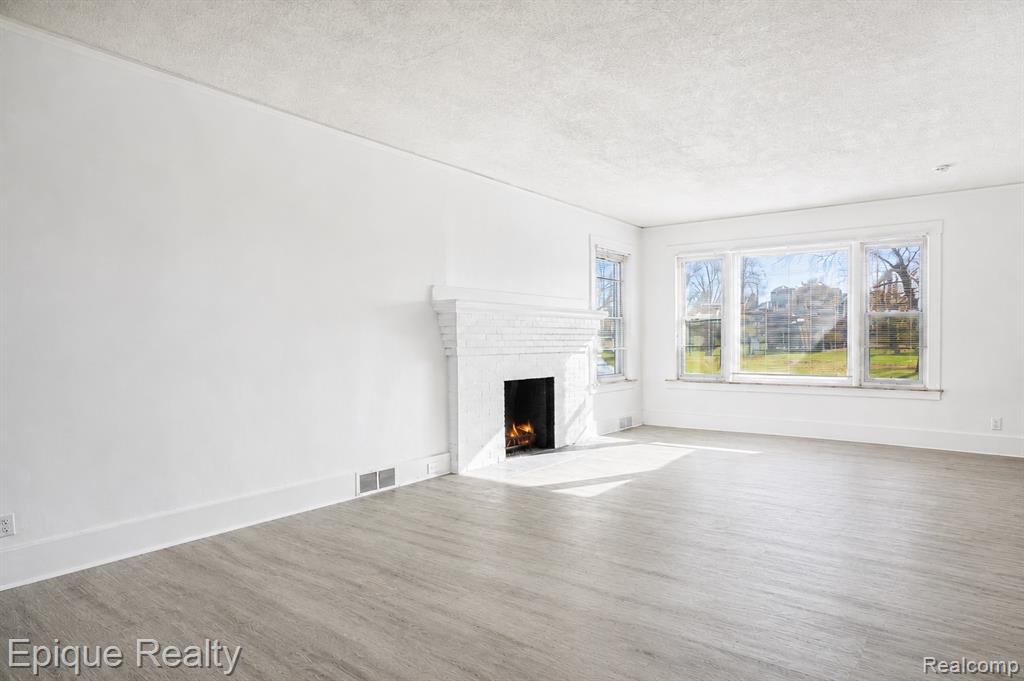 64 Glendale Street, Highland Park, MI 48203 — Photo 13