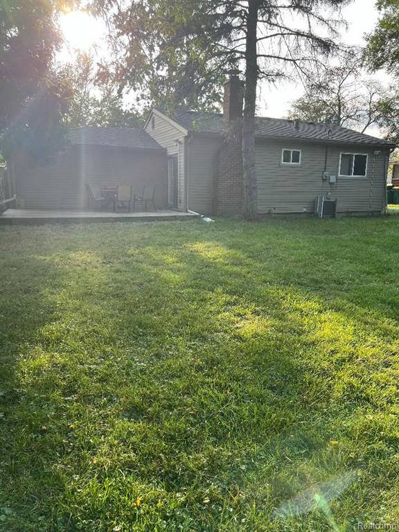 9829 GARY Street, Romulus, MI 48174 — Photo 12