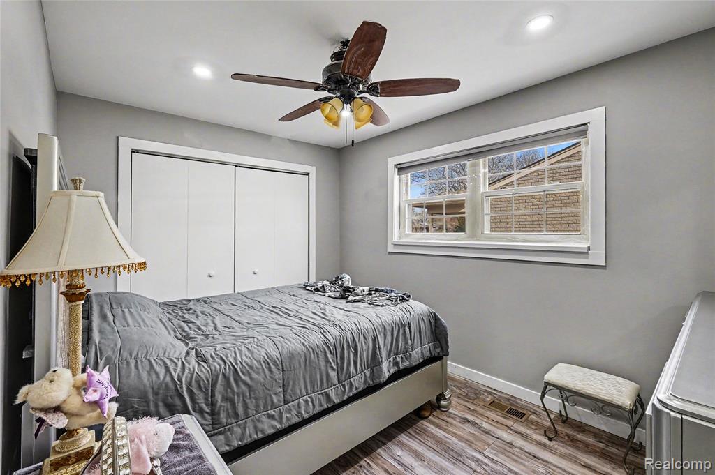41174 Bernard Drive, Sterling Heights, MI 48313 — Photo 18