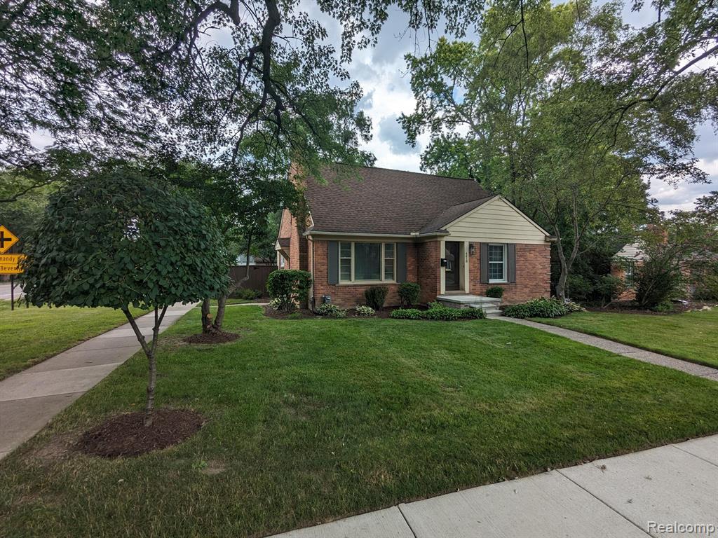 4418 S VERONA Circle, Royal Oak, MI 48073 — Photo 3