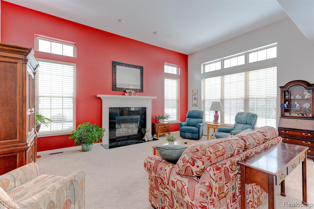 5933 WOODFIELD Parkway, Grand Blanc, MI 48439 — Photo 7