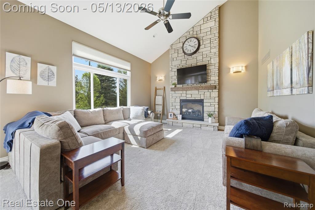1031 Crestwood Court, South Lyon, MI 48178 — Photo 14