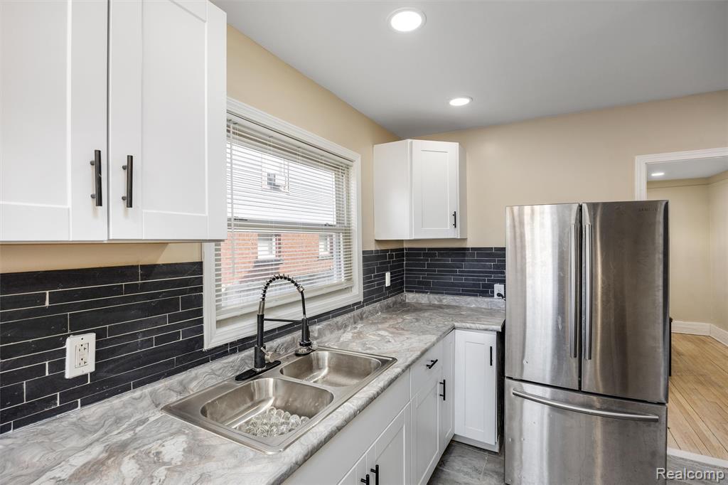 10320 Crocuslawn Street, Detroit, MI 48204 — Photo 10