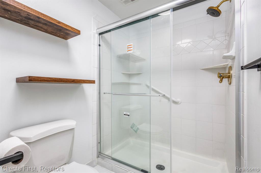 20809 W Glen Haven Circle, Novi, MI 48167 — Photo 22