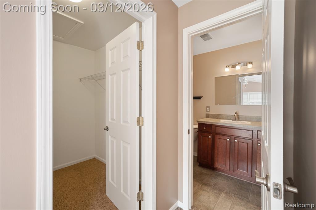 3161 Kneeland Circle, Howell, MI 48843 — Photo 12