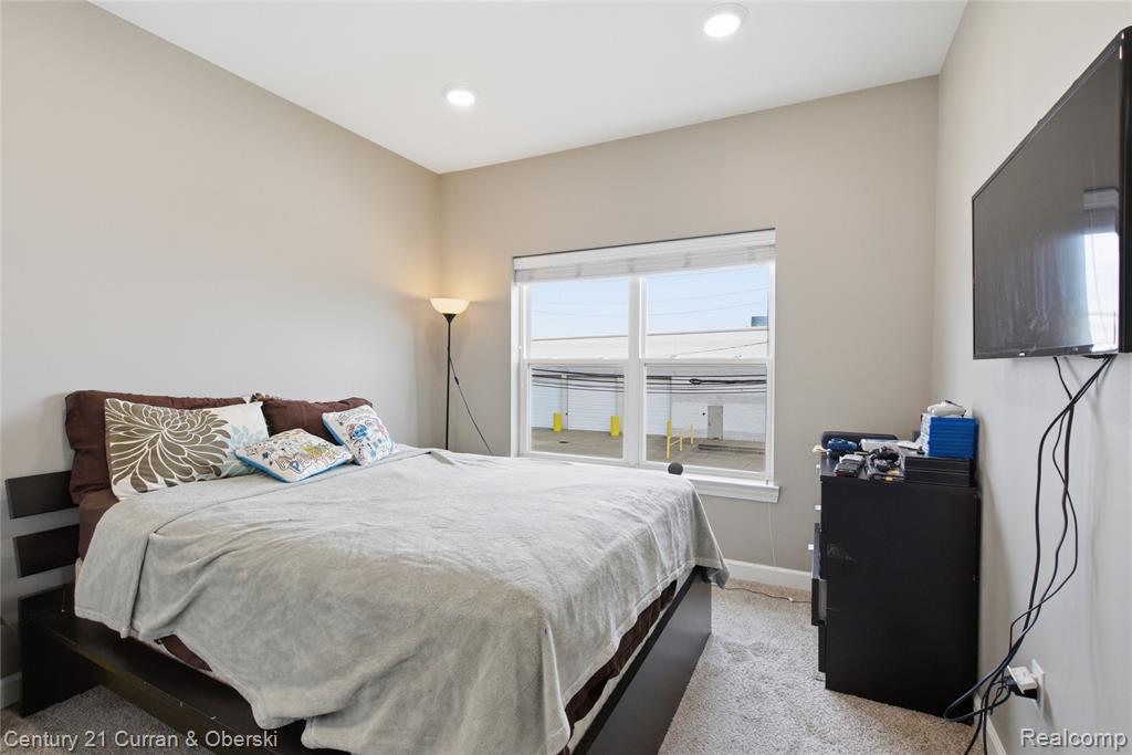 1241 E Woodward Heights Boulevard, Hazel Park, MI 48030 — Photo 19