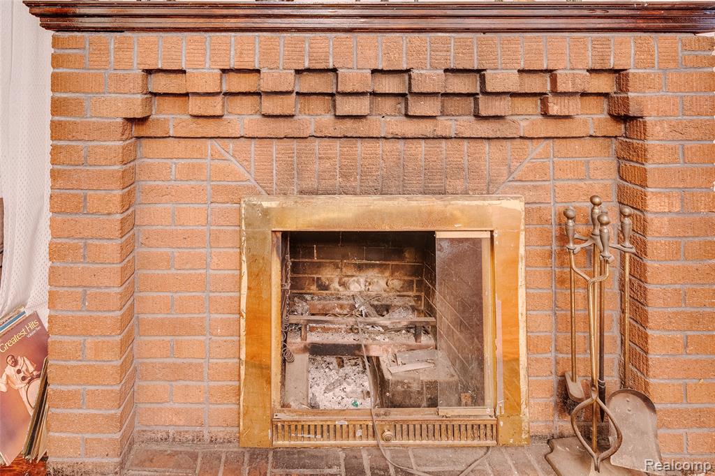2025 Central Street, Detroit, MI 48209 — Photo 9