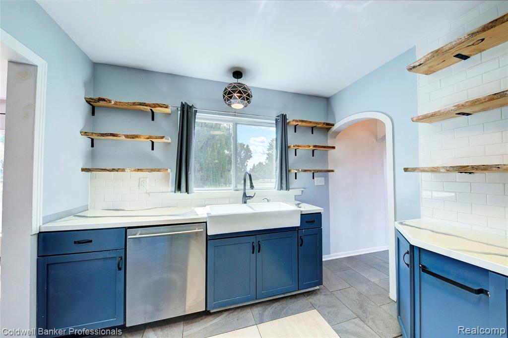 4632 N Michigan Road, Dimondale, MI 48821 — Photo 12