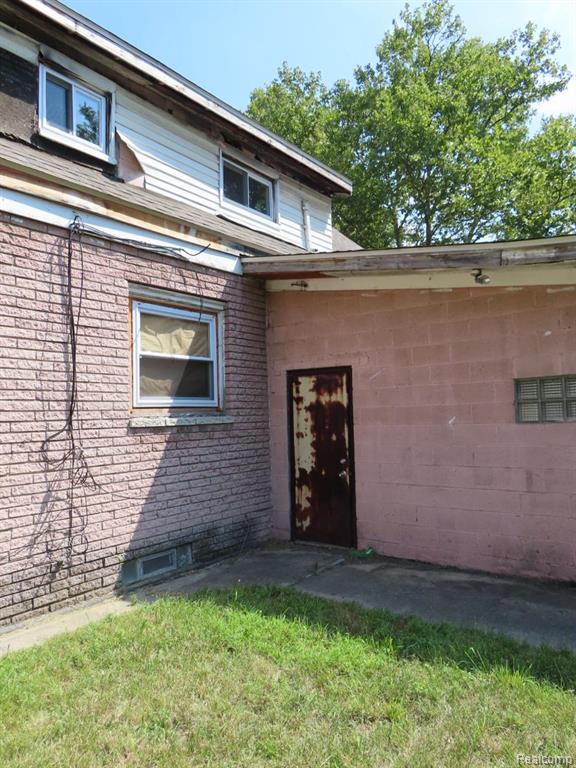 17405 Greeley Street, Highland Park, MI 48203 — Photo 12