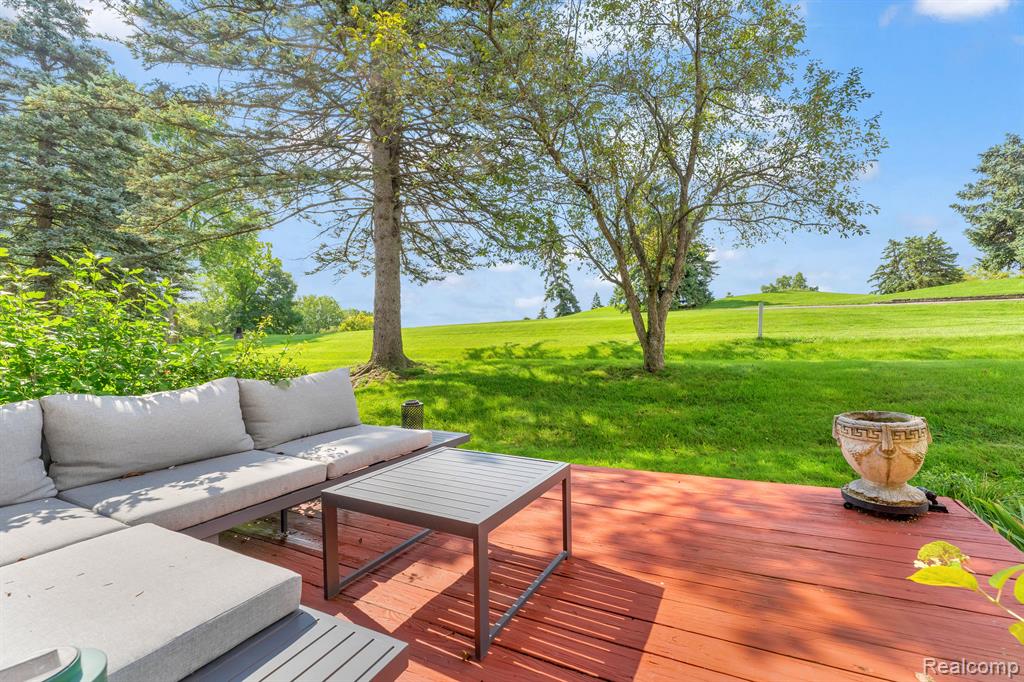 745 OAK BROOK RIDGE Drive, Rochester Hills, MI 48307 — Photo 28