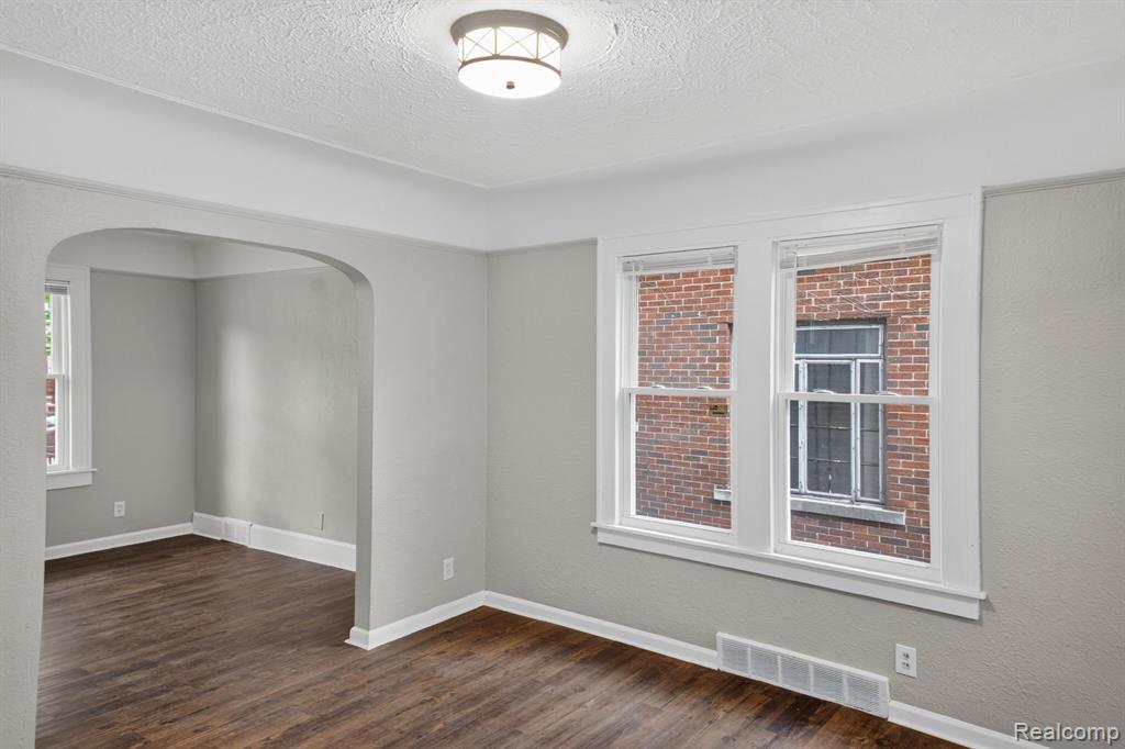9297 McKinney Street, Detroit, MI 48224 — Photo 23