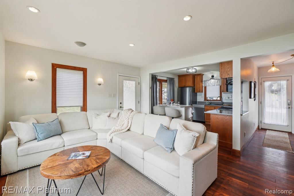3822 Langley Drive, Pinckney, MI 48169 — Photo 3