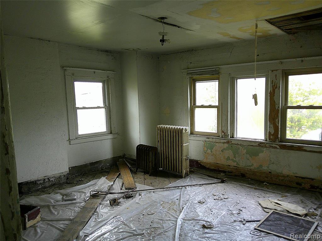 419 King Street, Detroit, MI 48202 — Photo 17