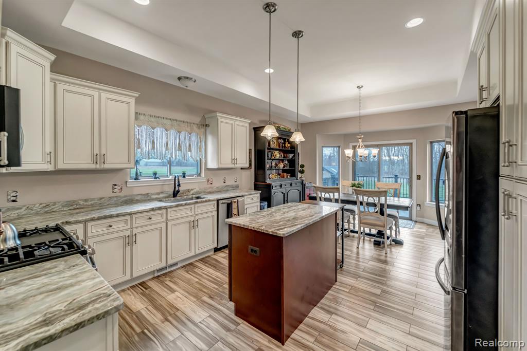 8520 ALMONT Road, Almont, MI 48003 — Photo 14