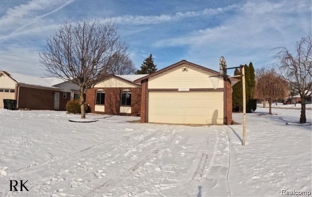 5055 Scarsdale Drive, Sterling Heights, MI 48310 — front exterior