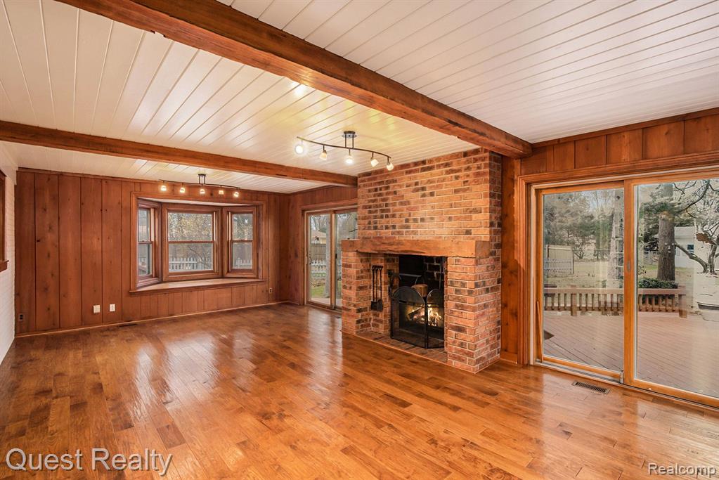 49830 SHELBY Road, Shelby Twp, MI 48317 — Photo 10