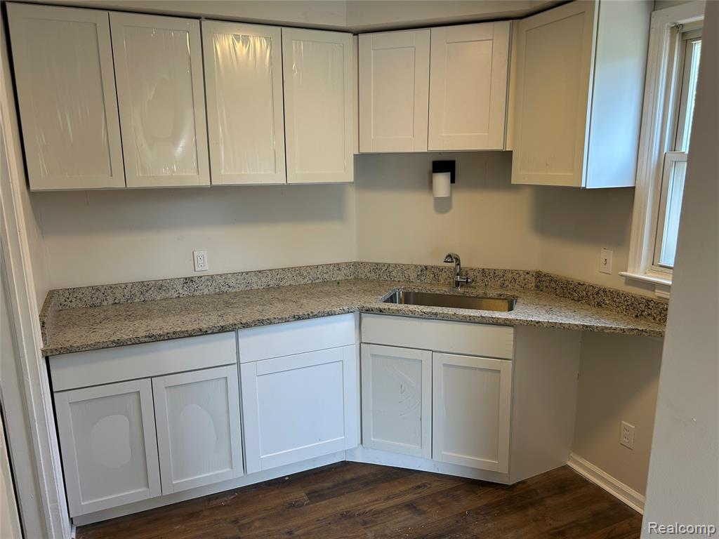 12914 Hazelton Street, Detroit, MI 48223 — Photo 3