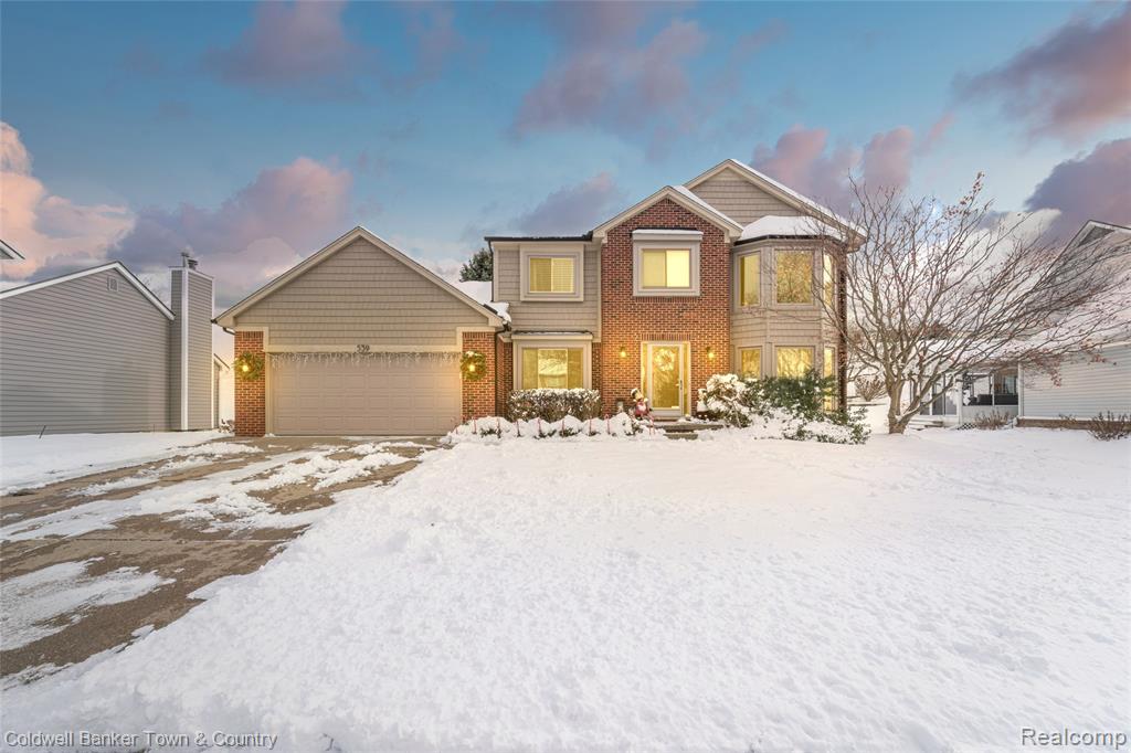 539 Dorchester Way, Milford, MI 48381 — front exterior