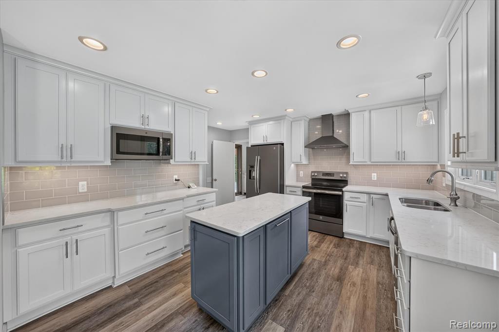 3 Shorecrest Circle, Grosse Pointe, MI 48236 — Photo 14