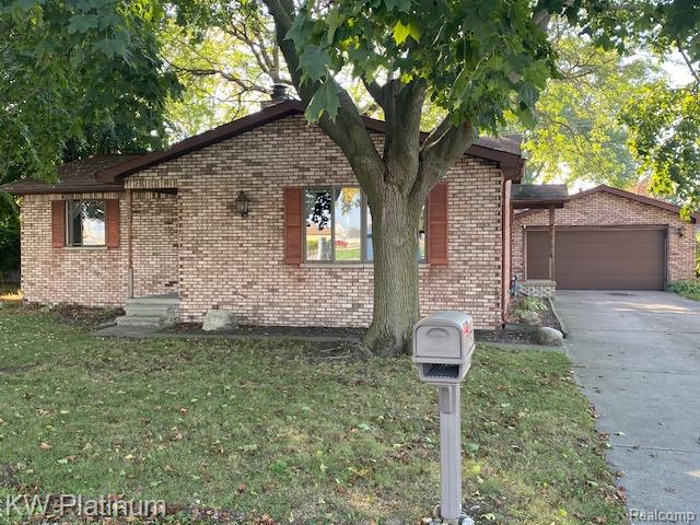558 Myrtlewood Street, Marysville, MI 48040 — front exterior