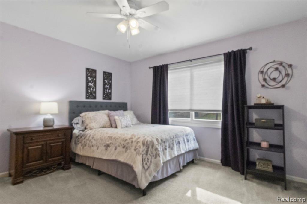 736 PINE TREE Road, Lake Orion, MI 48362 — Photo 13