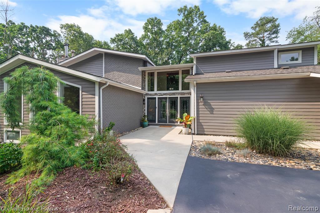 5728 Eggert Place, Brighton, MI, 48116