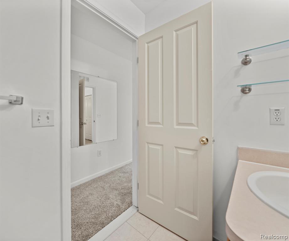 4070 ELIZABETH Avenue, Canton, MI 48188 — Photo 28