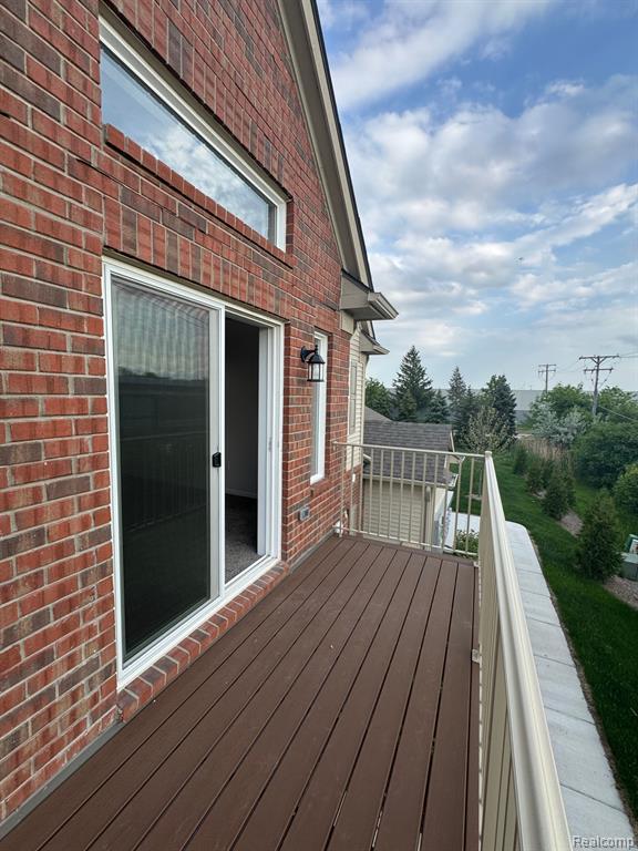 8286 HEYWOOD Circle, Sterling Heights, MI 48312 — Photo 18